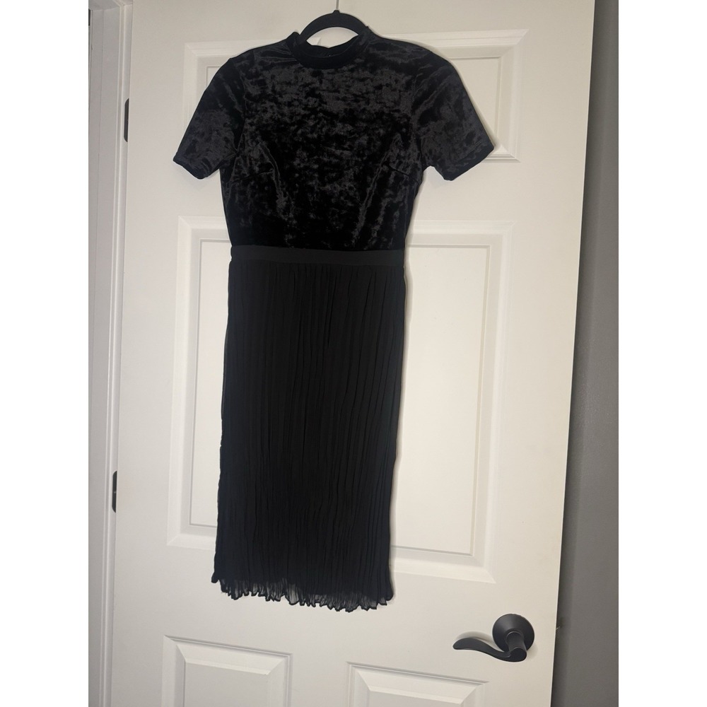 Pink Desert Black Velvet Pleated Sheath Dress XS